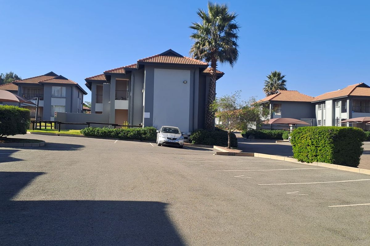 Charming Ground Floor Unit in Brookfield Complex – Vlei Road, Rynfield - Photo 2