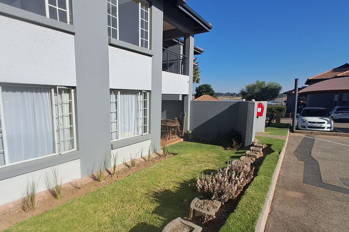 Charming Ground Floor Unit in Brookfield Complex – Vlei Road, Rynfield - Photo 5