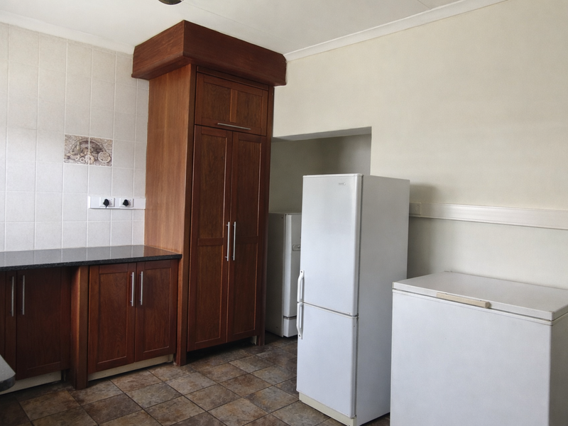 Perfect Location - Photo 5