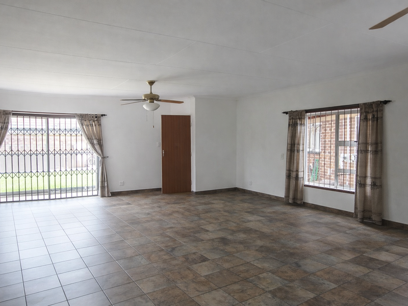 Perfect Location - Photo 10