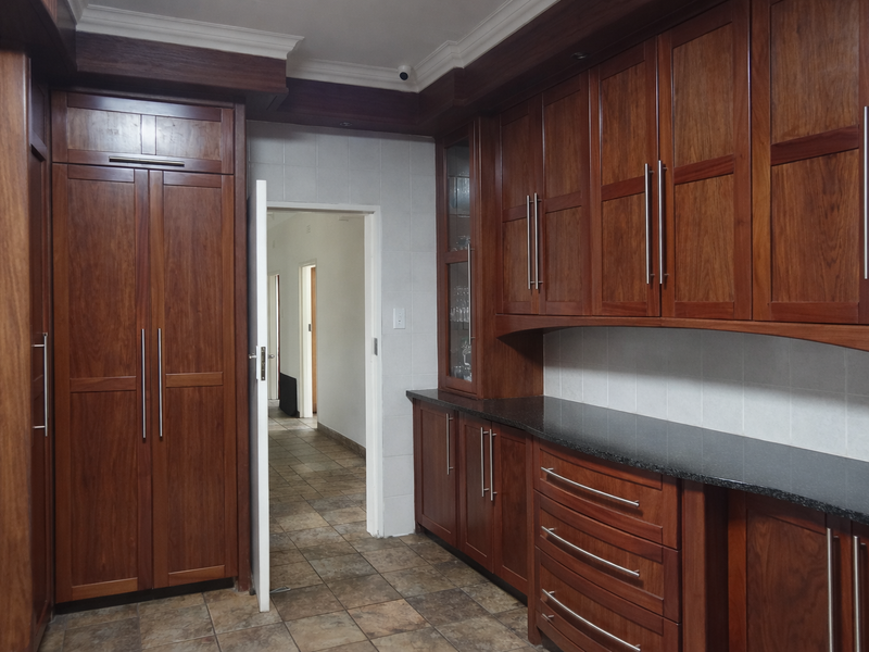 Perfect Location - Photo 7