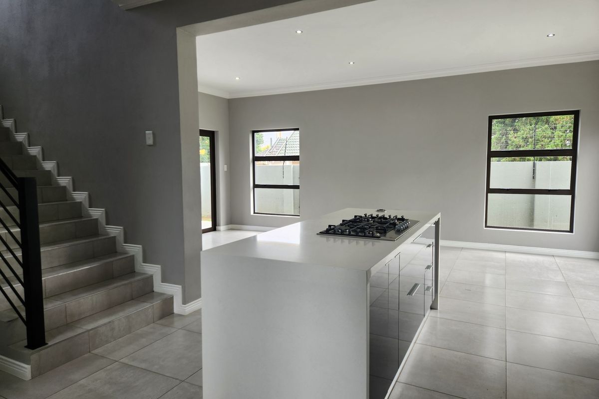 Brand New, Ready For Occupation! Solar and Water Backup! - Photo 4