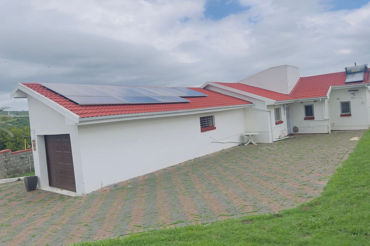 Secure Family Home with Views & Energy-Saving Features - Photo 4