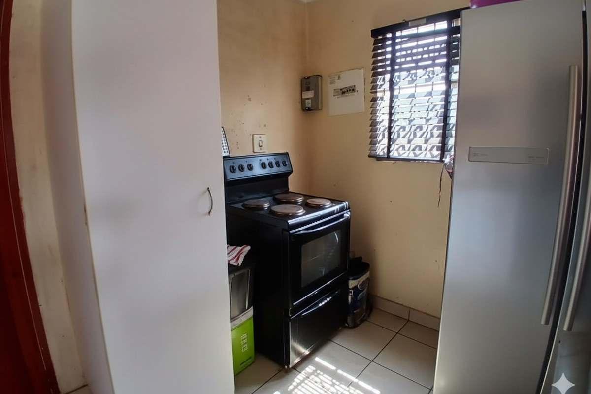 Three Bedroom House for Sale in Seraleng - Photo 3