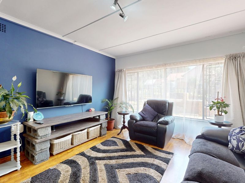 Family Living at Its Finest in Klippoortje Germiston – With Flatlet Starting to Bid from R1 500 000 - Photo 6