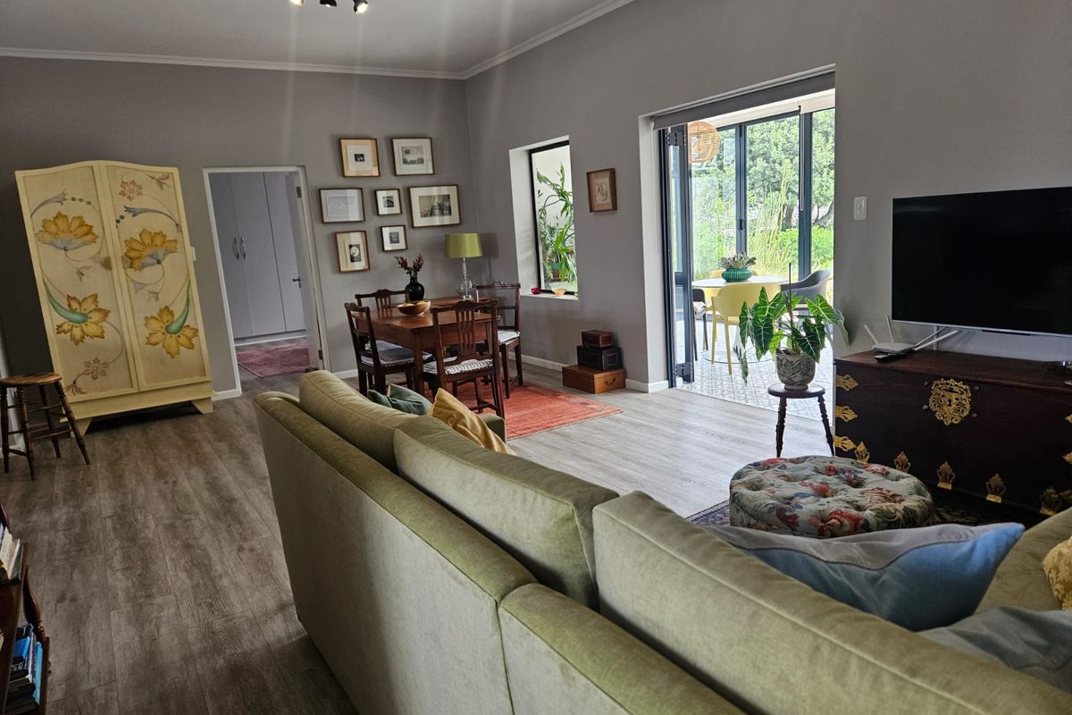 Elegant Coastal Living in the Sought-After Harbour Area – Perfect for Senior Buyers - Photo 2