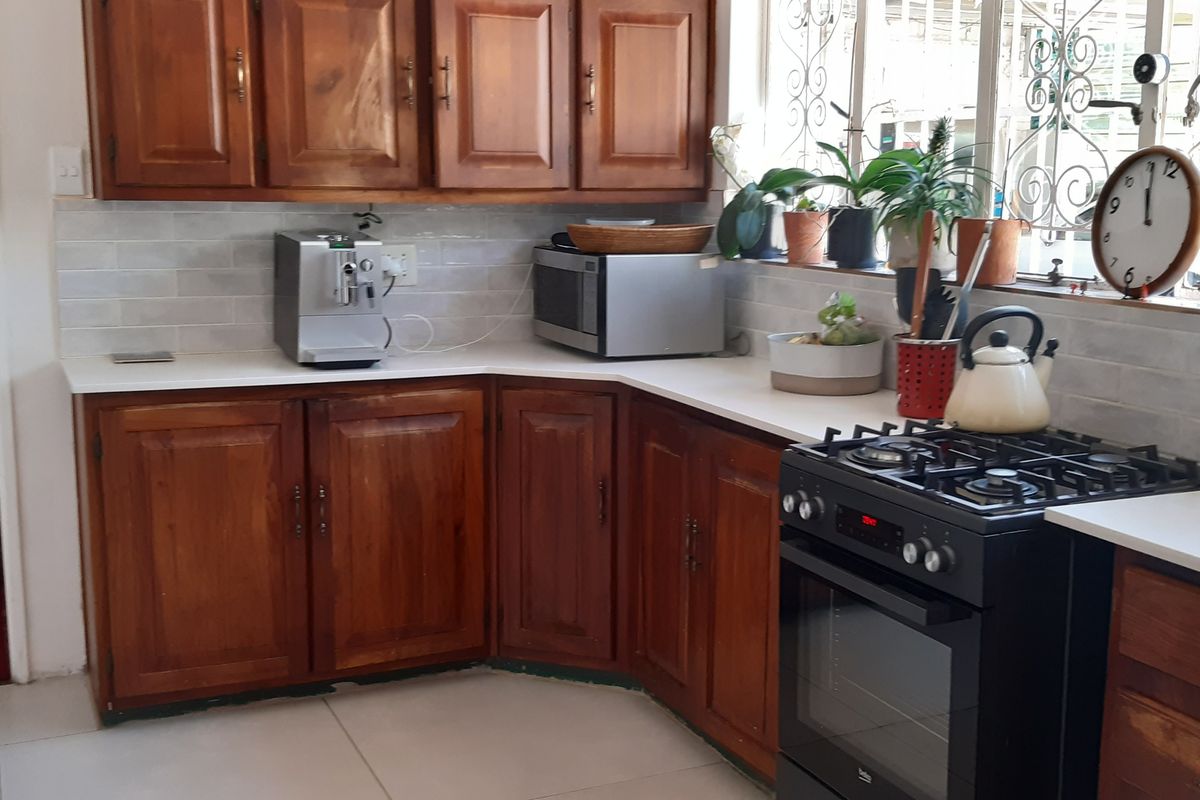 Gorgeous Groenkloof - Photo 4