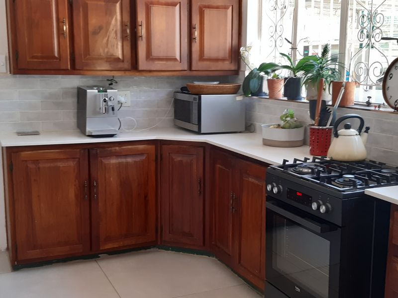 Gorgeous Groenkloof - Photo 4