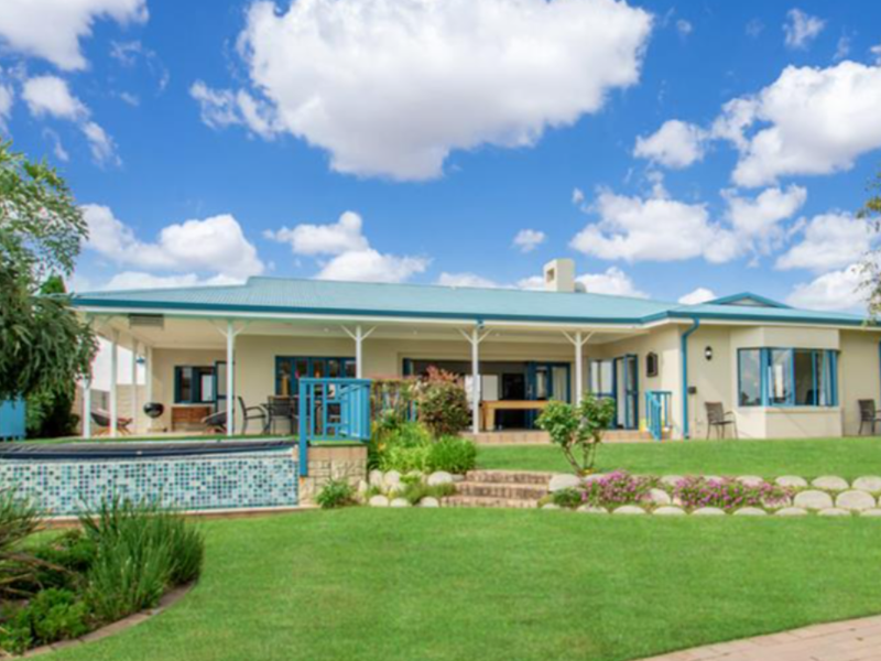 Experience paradise at Harbour Town Vaal Marina - Photo 2