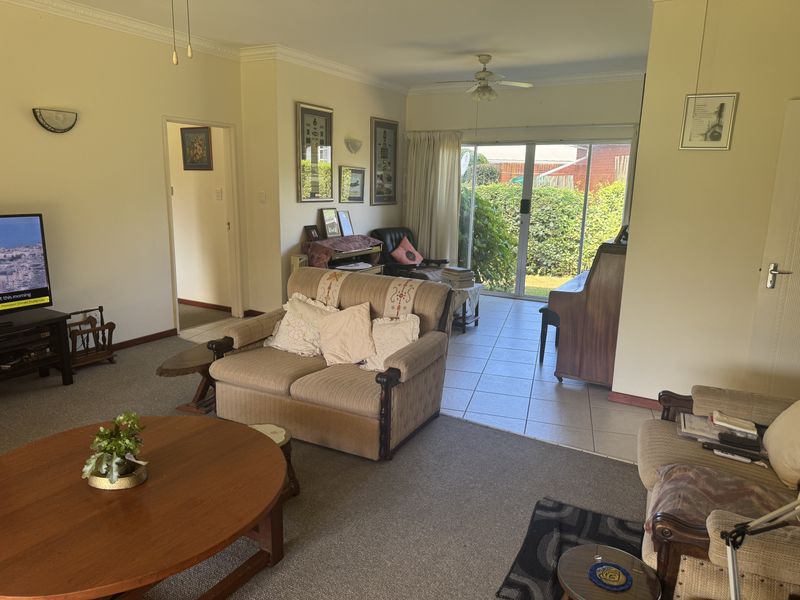 Elegant Home in Sandringham Estate, HOWICK - Photo 5