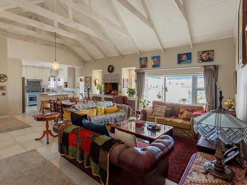 Manicured low maintenance 3 bedroom home in Blue Lagoon Security Estate Langebaan - Photo 9