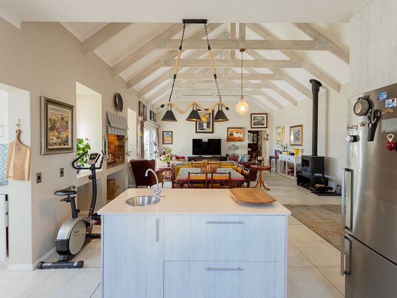 Manicured low maintenance 3 bedroom home in Blue Lagoon Security Estate Langebaan - Photo 6