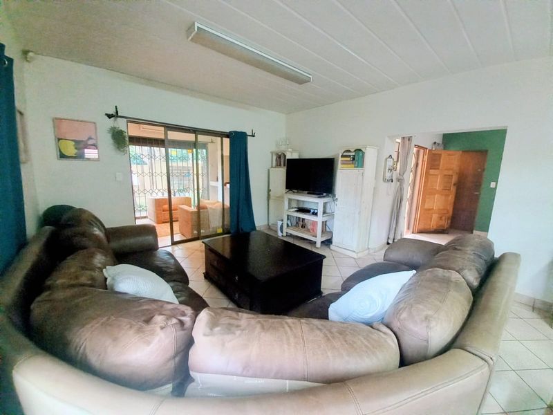 Solid Home with Space for the Whole Family - Photo 4