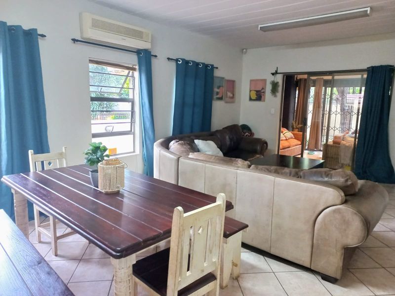 Solid Home with Space for the Whole Family - Photo 7