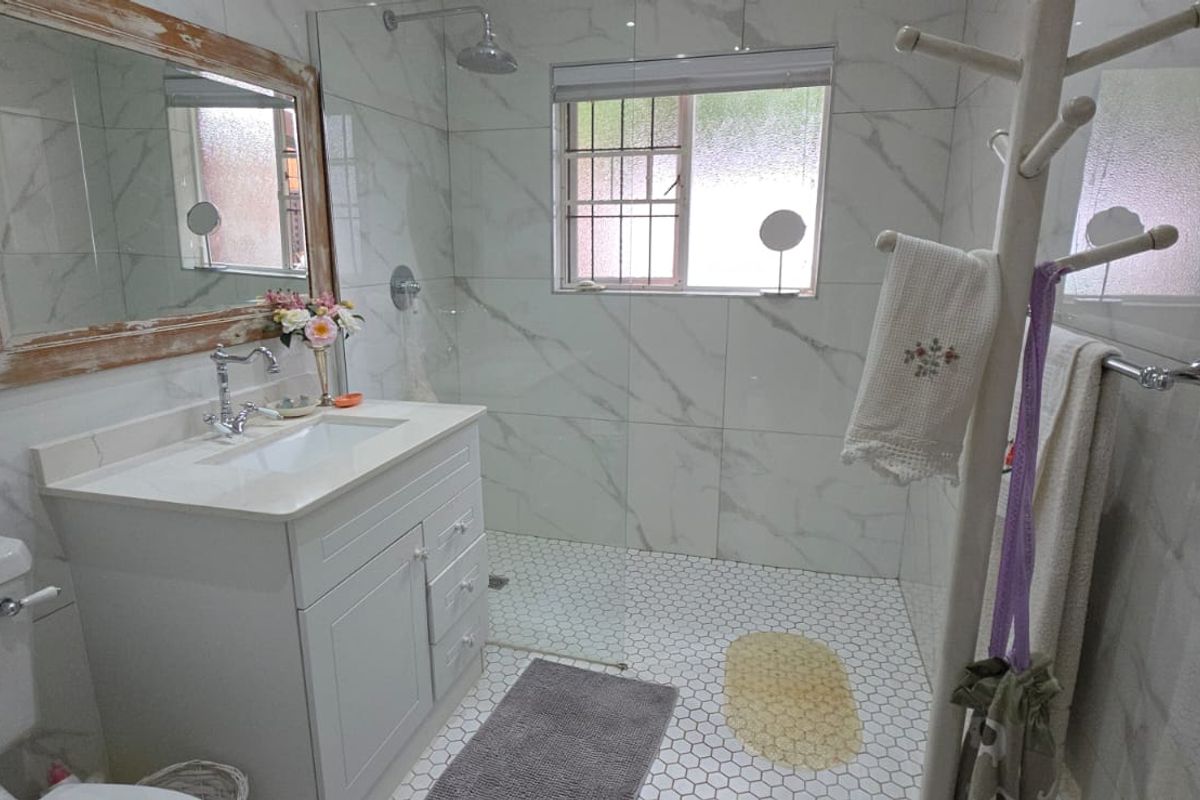 Investment Buyer Only - Little piece of Paradise - Photo 5