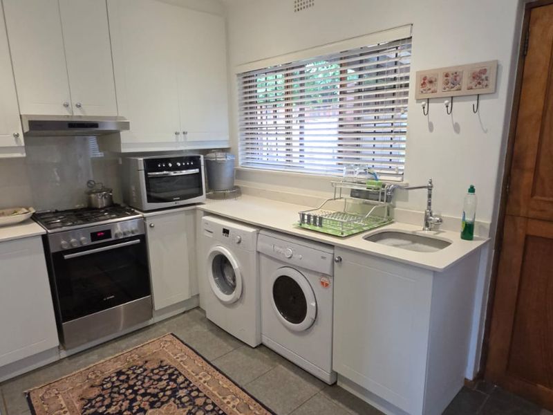 Investment Buyer Only - Little piece of Paradise - Photo 2