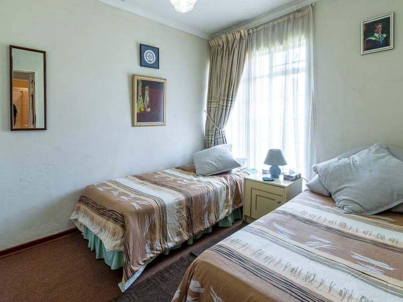 Well-Secured 2 Bedroom Townhouse in Protea Retirement Village – Die Wilgers - Photo 10