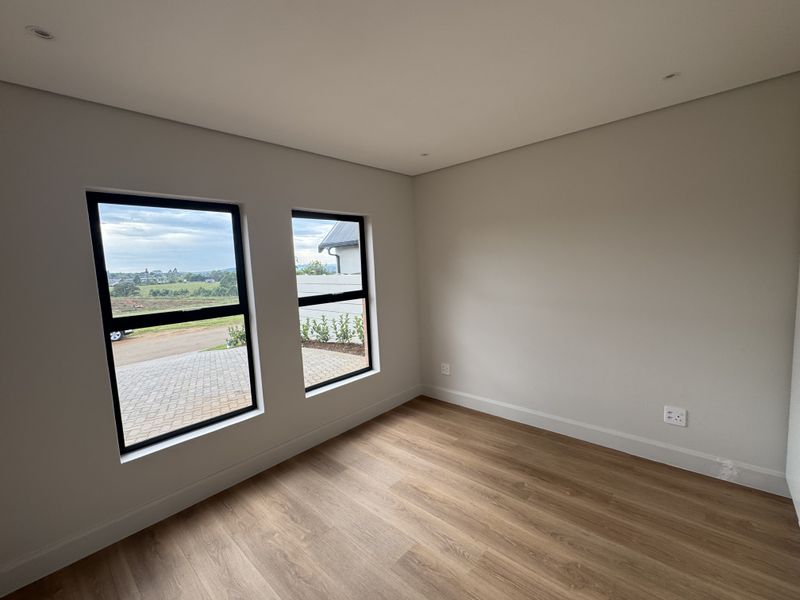 Modern, 2 bed Lock up and Go in St Johns Village, HOWICK - Photo 7