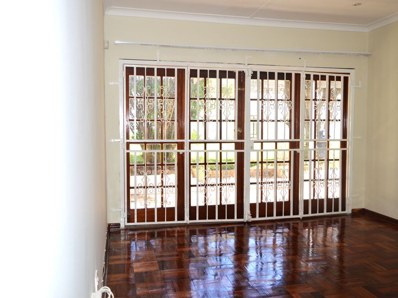 Amazing House Available - Photo 8