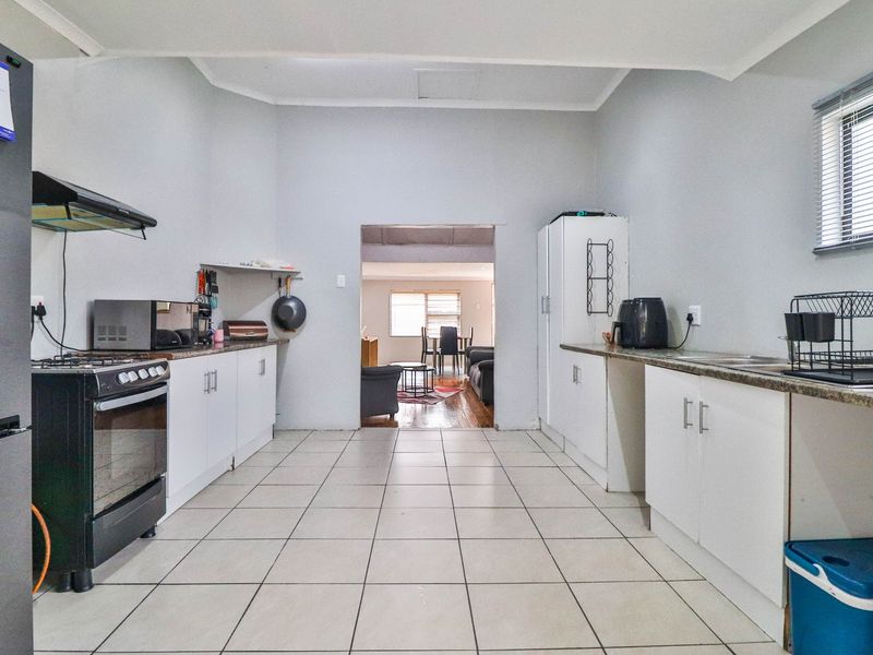 Corner Plot Charm with Endless Potential & Prime Location” - Photo 2