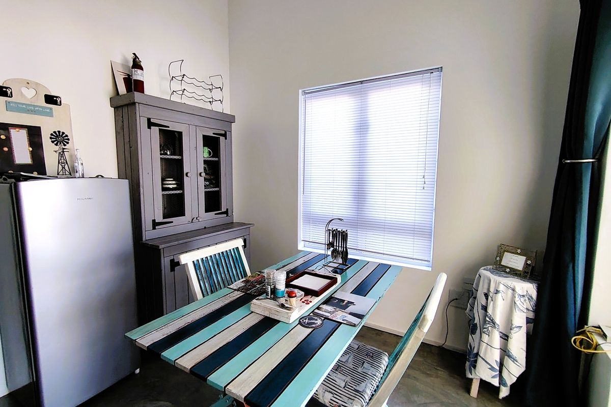 **Charming 1-Bedroom Flat To Let On Golden Mile, St Helena Bay** - Photo 4