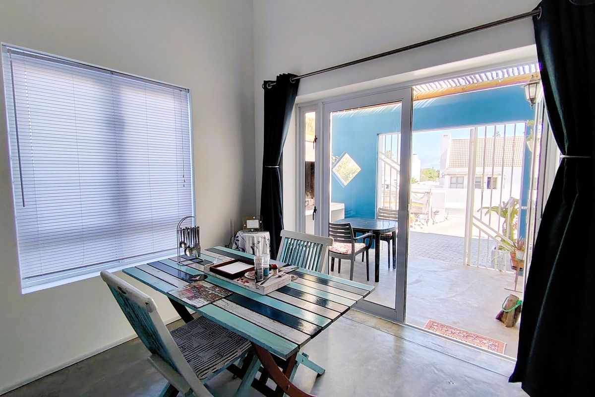 **Charming 1-Bedroom Flat To Let On Golden Mile, St Helena Bay** - Photo 5