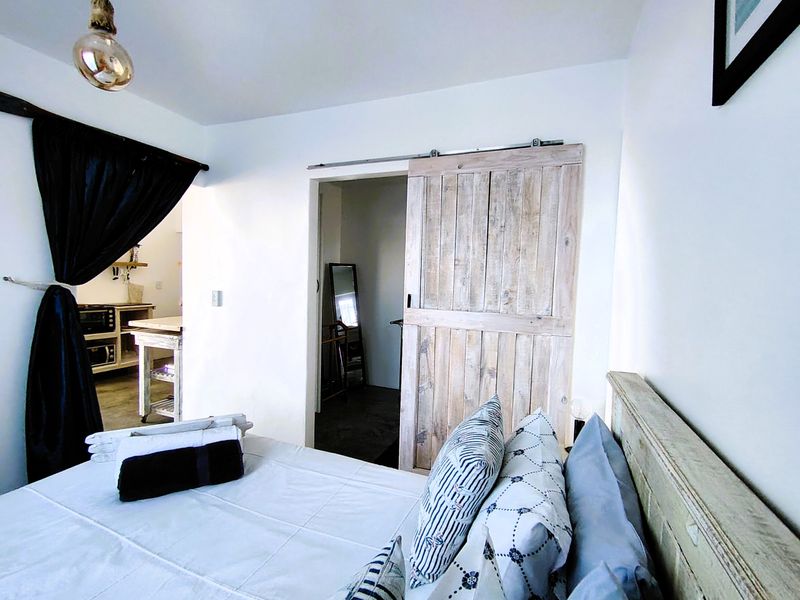 **Charming 1-Bedroom Flat To Let On Golden Mile, St Helena Bay** - Photo 7