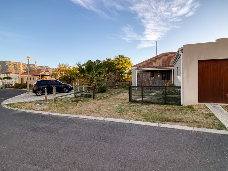 Contemporary Estate, Investment - Photo 3