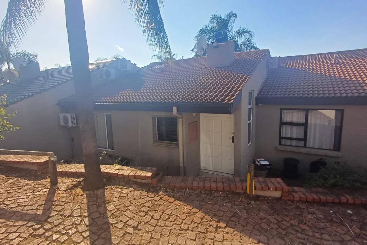 A beautiful and welcoming home ideal for spending quality weekend time with family - Photo 4