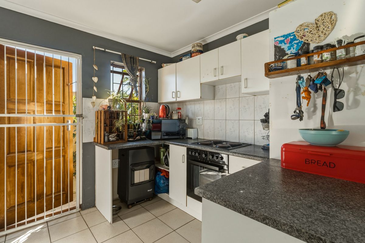 Investment Opportunity in Gordons Bay - Photo 2