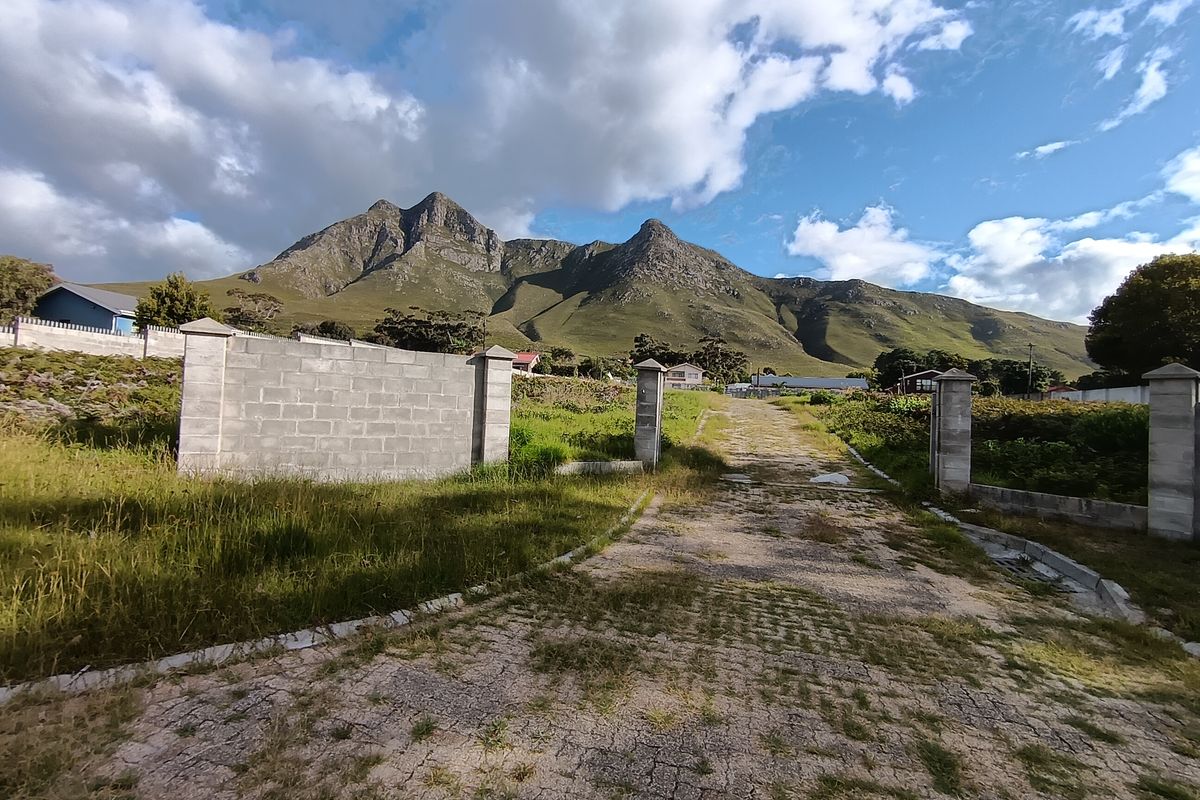 Development Opportunity – 4,461m2 Vacant Plot in Kleinmond, Overberg - Photo 4