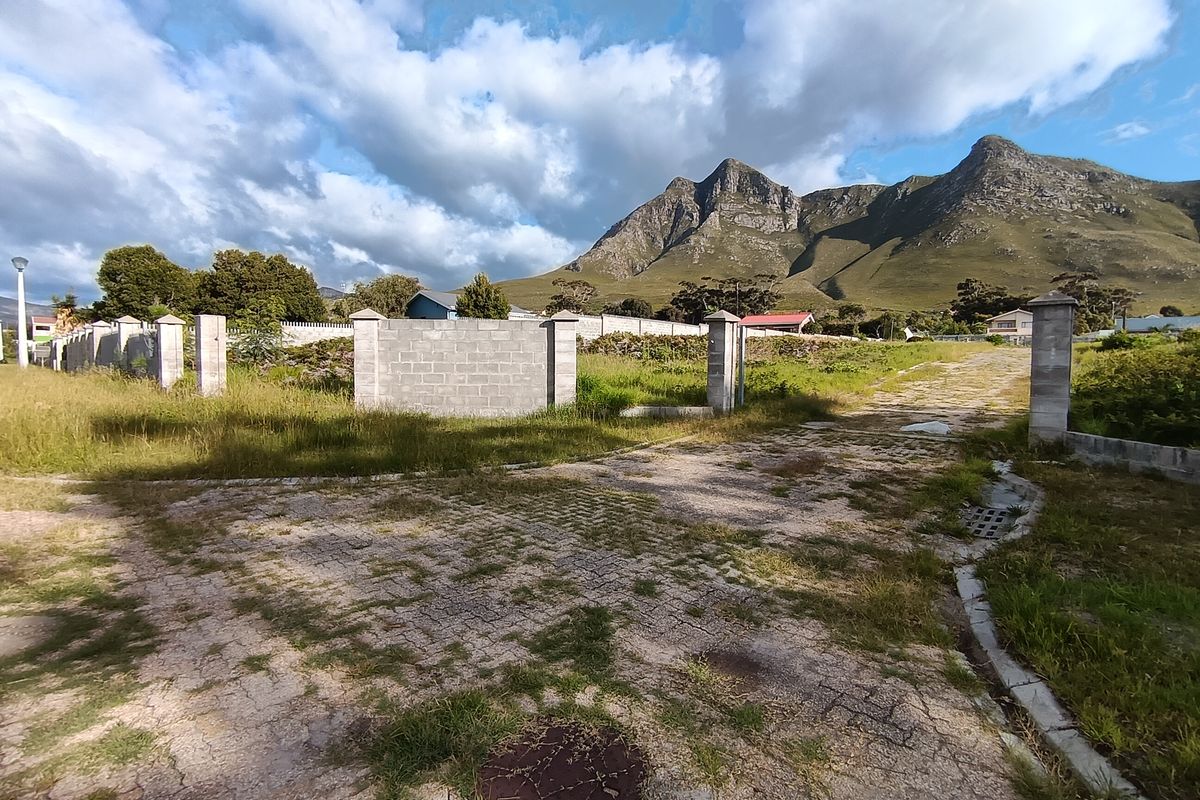 Development Opportunity – 4,461m2 Vacant Plot in Kleinmond, Overberg - Photo 5