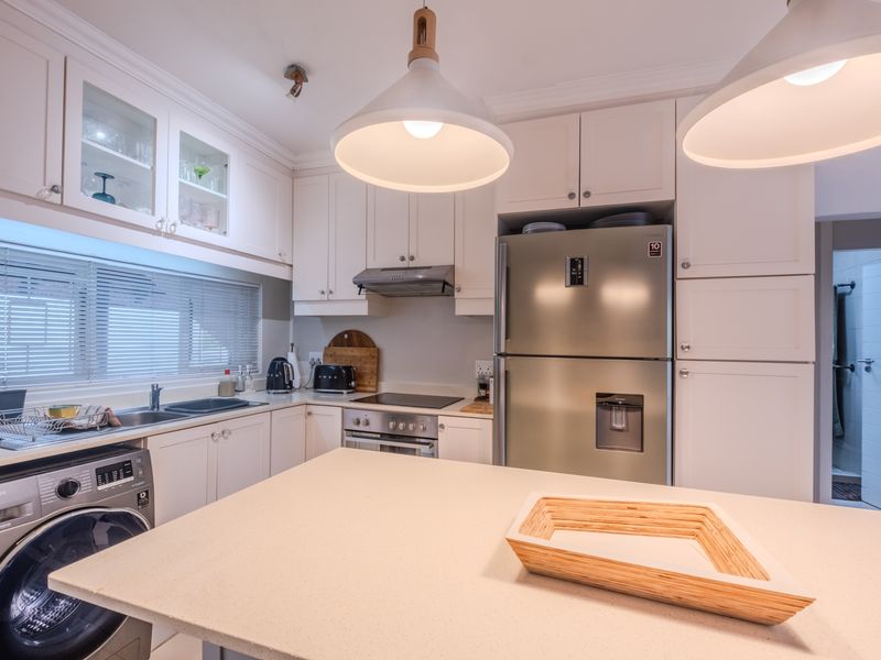 Coastal Living in an Exclusive Umhlanga Estate with Beautiful Sea Views - Photo 4