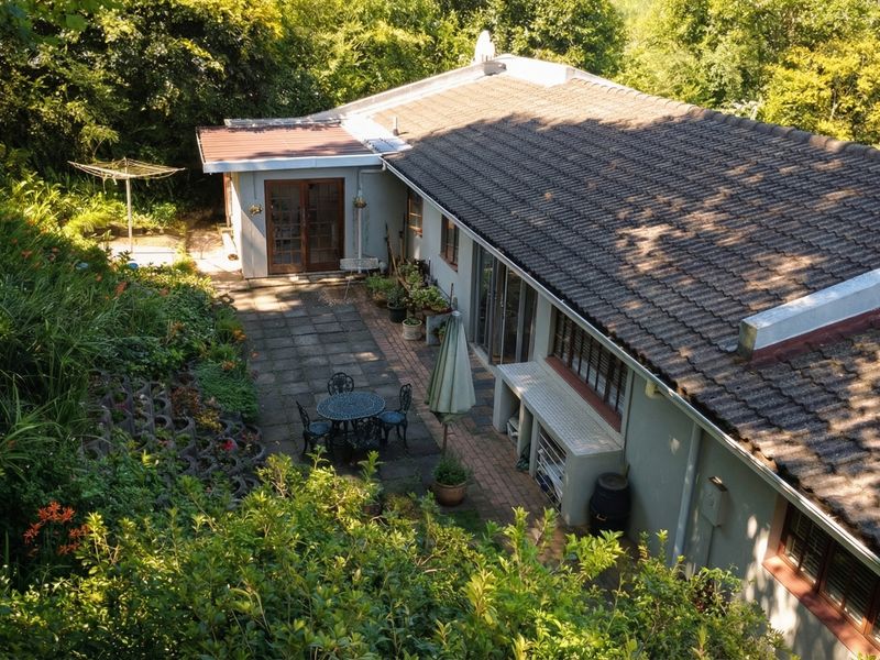 Character Family Home - Photo 3