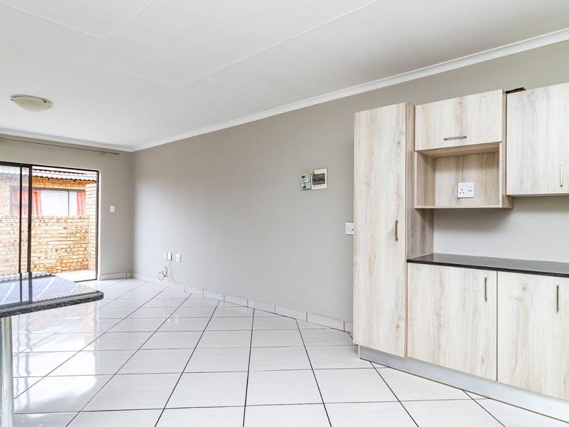 Spacious and Modern First Floor Unit in Brentwood Manor – Goedeburg - Photo 10