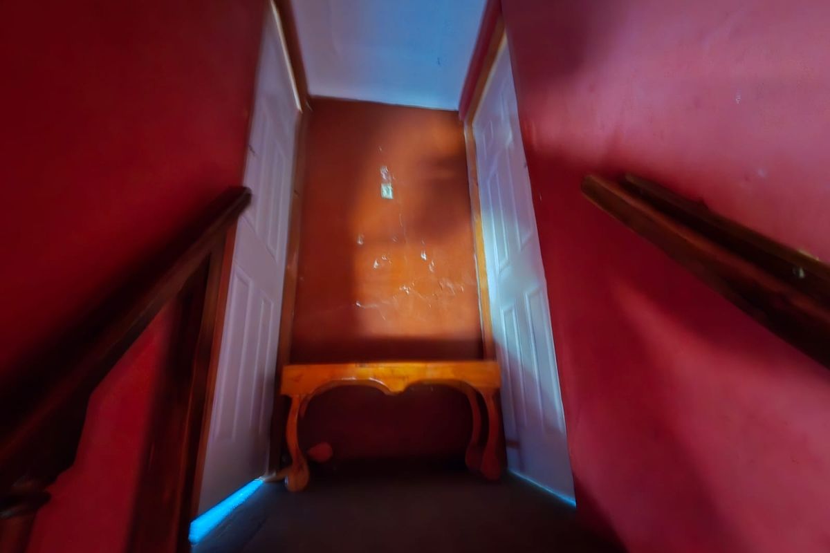 Four bedroom house in an upmarket estate - Photo 5