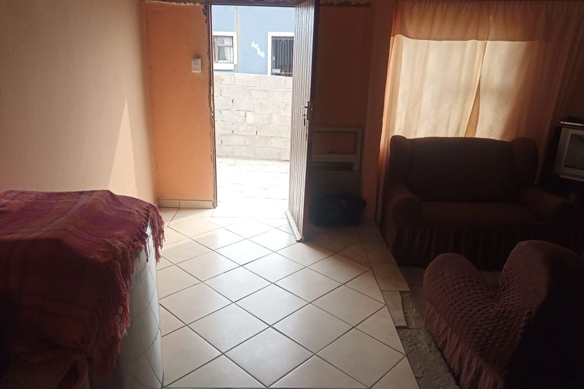 House For Sale In Mossel Bay - Photo 4