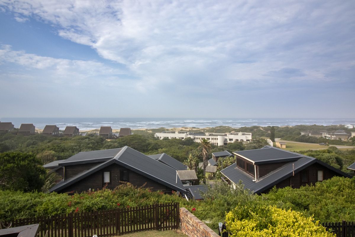 Breath taking Coastal Views from This Three Bedroom Home in Port Alfred - Photo 5