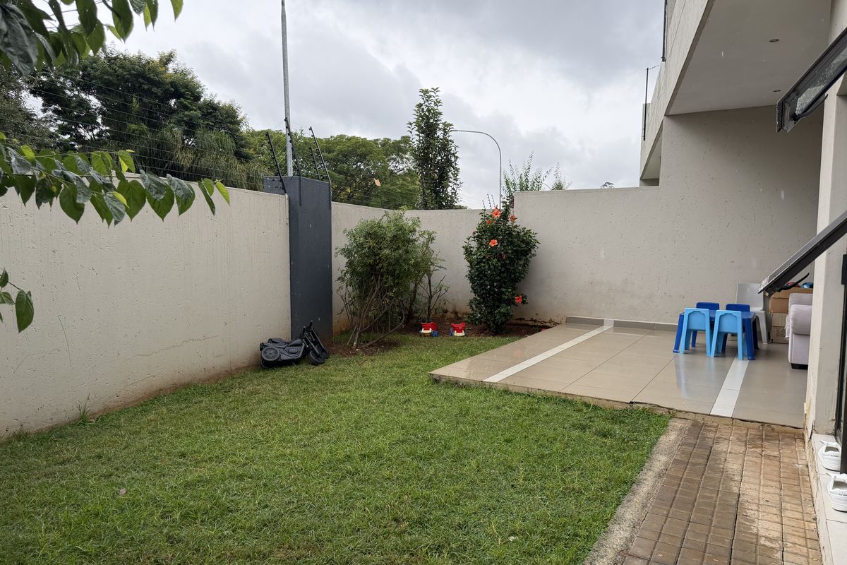 Modern Lock up and Go in Morninghill - Photo 5