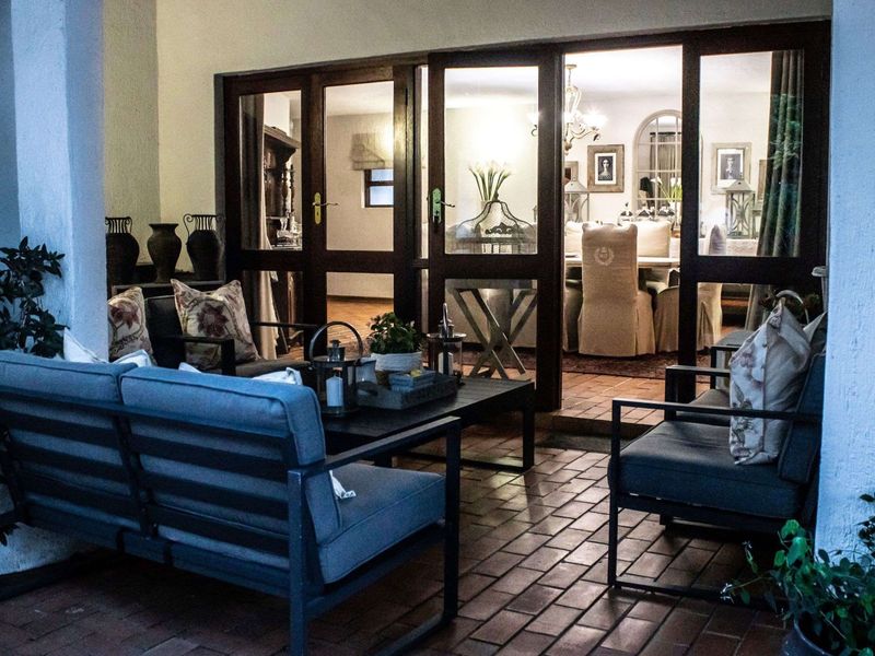 Wilge Riverfront, Thatched Retreat with Luxury Living and Entertainer’s Dream Spaces - Photo 8