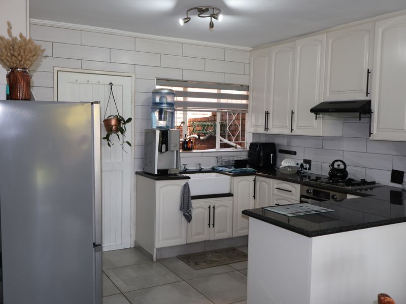 Neat As A Pin! Modern Comfort, Safe Living - Photo 6