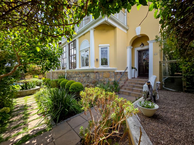 Rare Victorian Heritage Opportunity in Fresnaye – Restore a Piece of Cape Town History - Photo 4