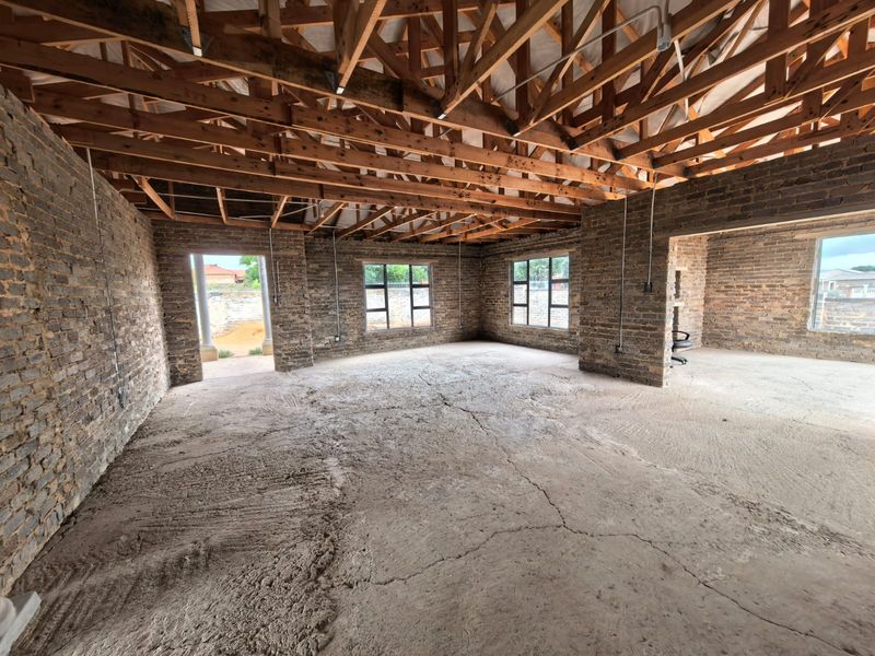 Unlock the Potential: Finish Your Dream Home Your Way! - Photo 4