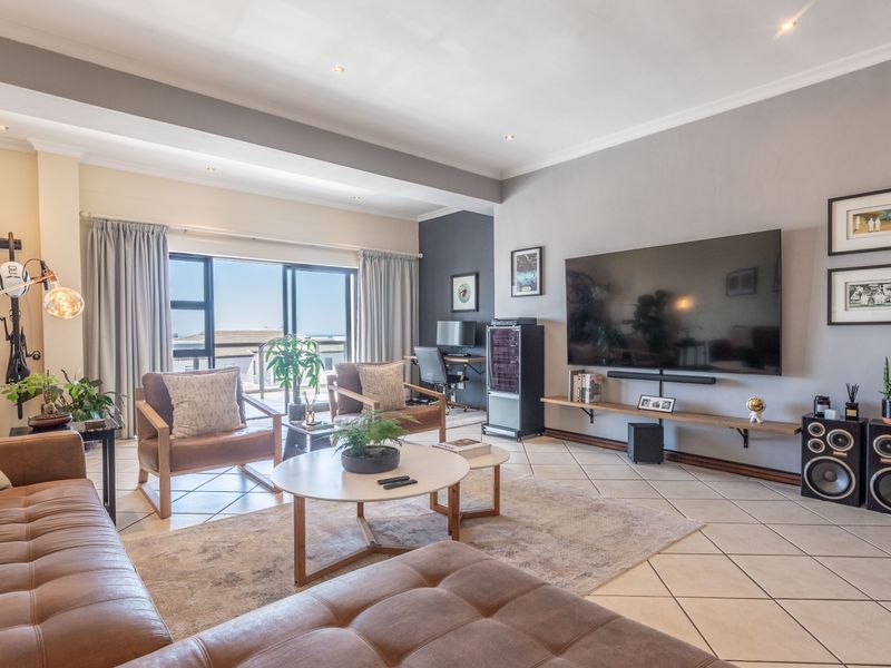 Apartment For Sale In Blouberg - Photo 3
