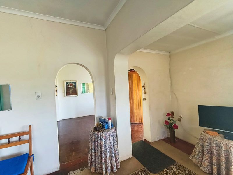 Perfectly Priced - Photo 5