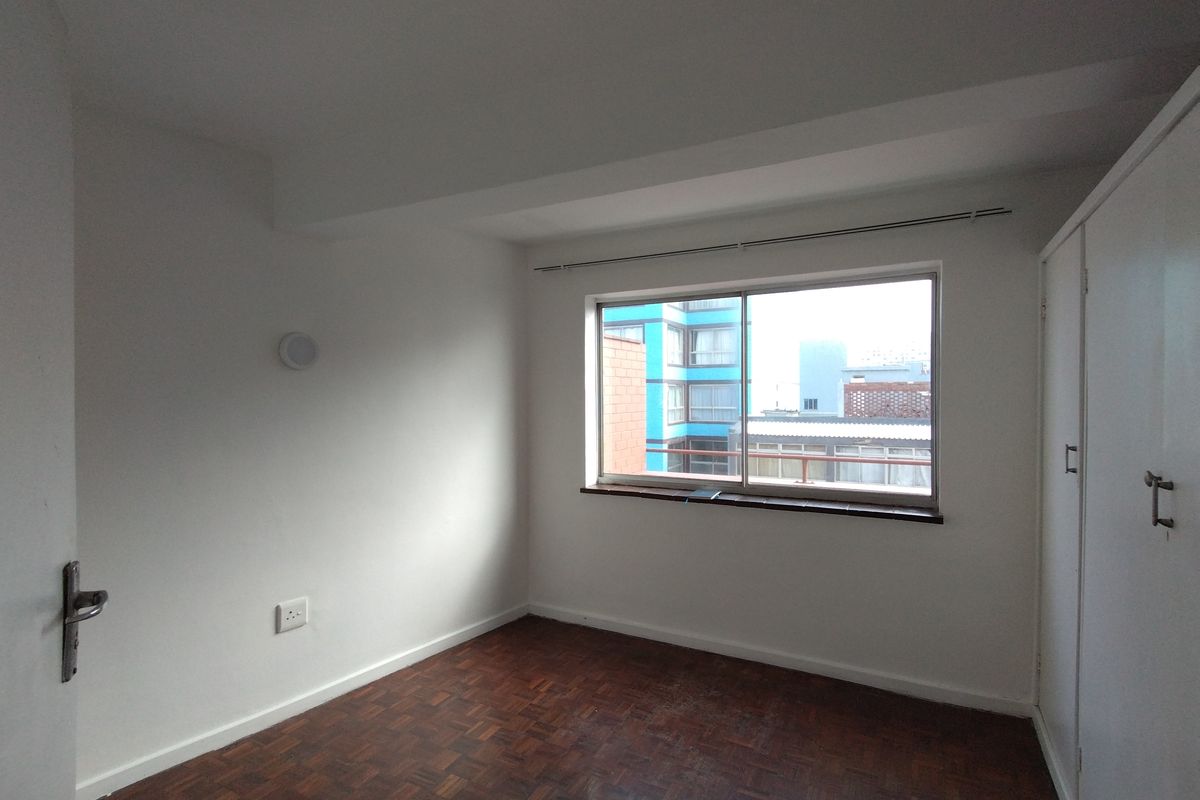 One bedroom  South Beach Investors - Photo 4