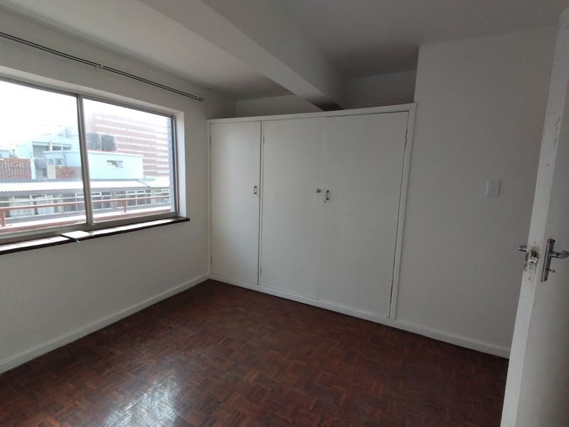 One bedroom  South Beach Investors - Photo 3