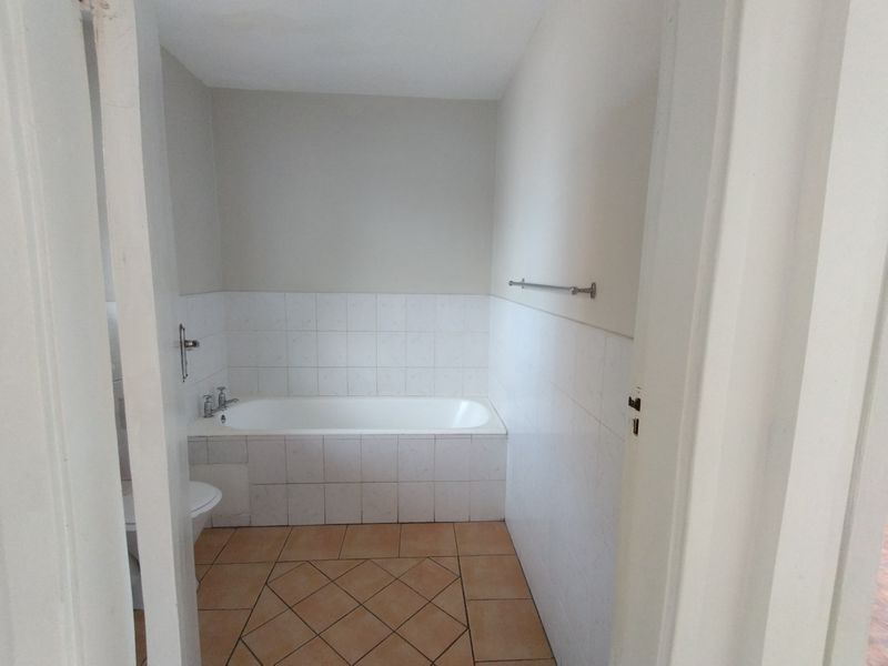 One bedroom  South Beach Investors - Photo 6