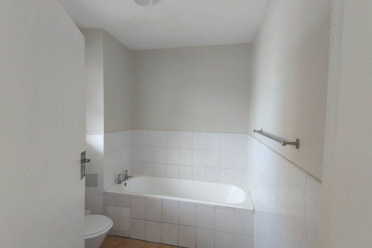 One bedroom  South Beach Investors - Photo 5