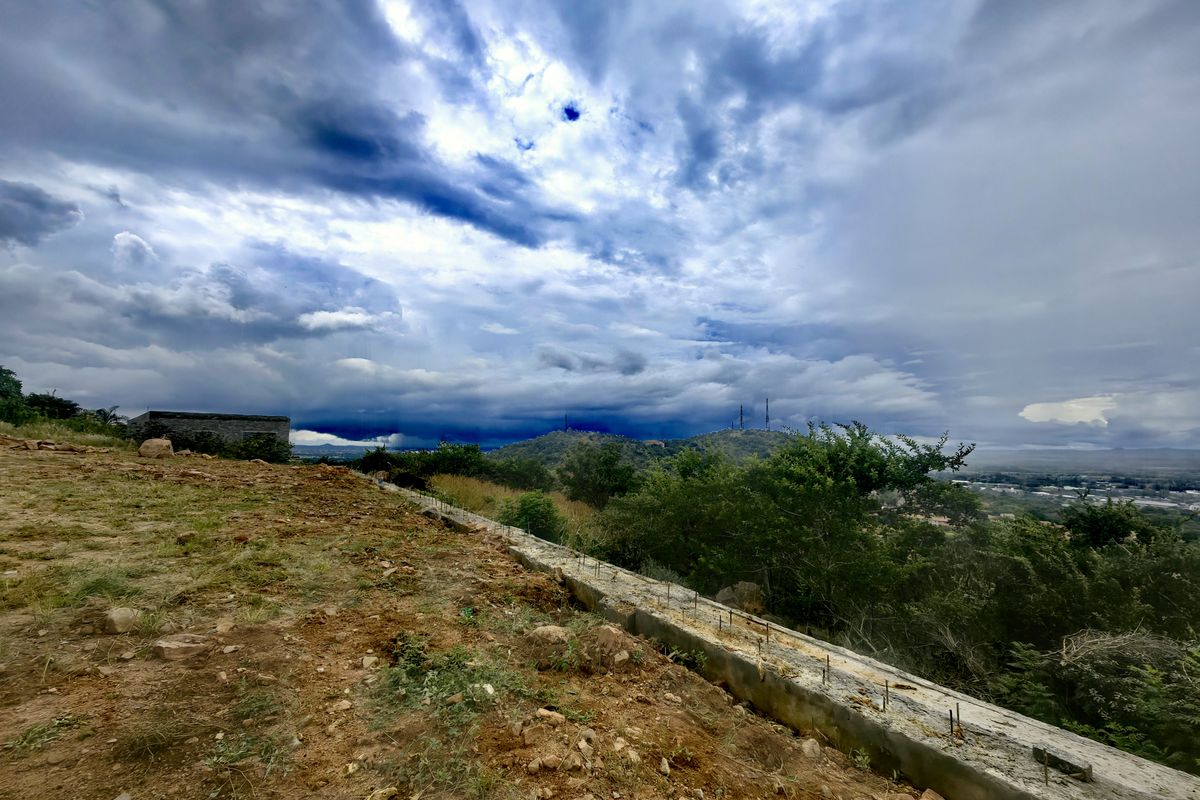 One of the Best Stands in Safari Gardens – Panoramic Rustenburg Views & Approved Plans - Photo 4